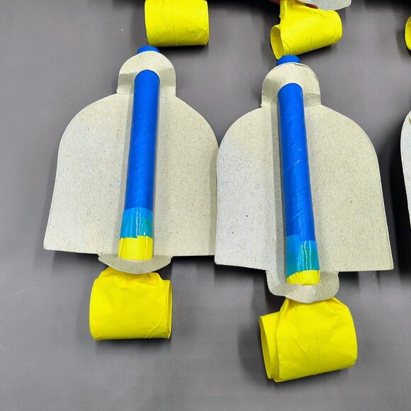 Vintage 1992 Batman Party Favor Supplies Blowouts Unused Red Yellow Blue - Picture 9 of 10